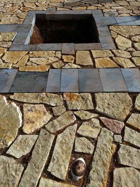 posa all'antica del basolato